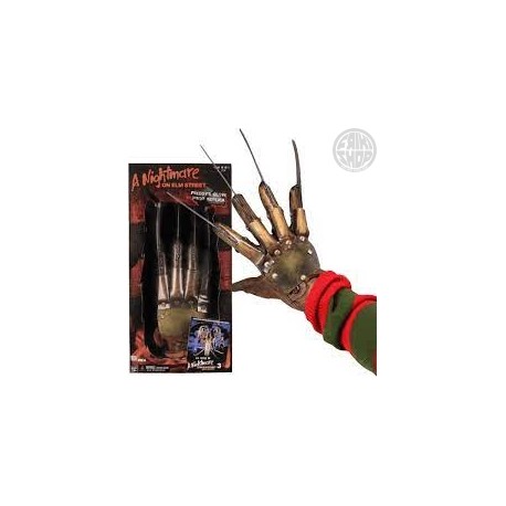 Freddy's Glove Prop Replica - A Nightmare on Elm Street - Neca
