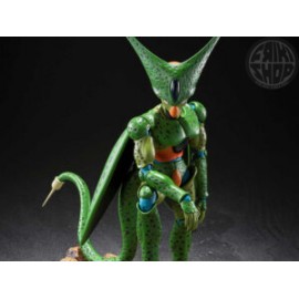 S.H.Figuarts - Dragon Ball Z - Cell (First Form) - SEMI